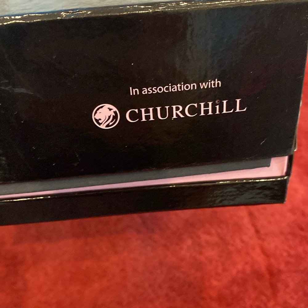 NWT Vintage Churchill Whatever it Takes collectible Gwen Stefani plate. - Picture 3 of 4